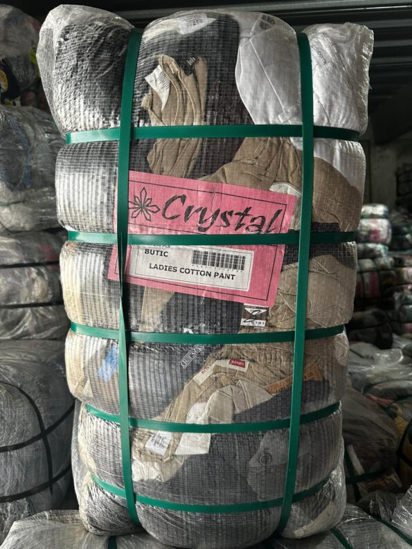 LADIES COTTON PANTS A CRYSTAL